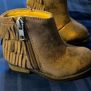 Austin Trading Co. Brown Toddler Fringe Booties